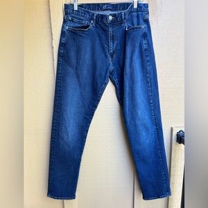Gap Athletic Fit Jeans size 32 x 32